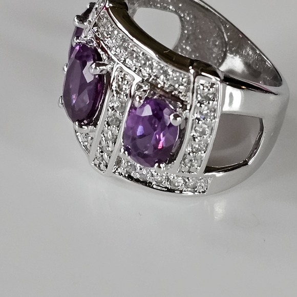 Genuine Amethyst & White Zircon Ring Sterling Silver Sz 6! 💜 - Picture 11 of 12